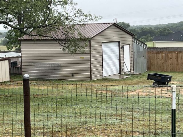 3250 Springfield Road, Springtown, TX 76082