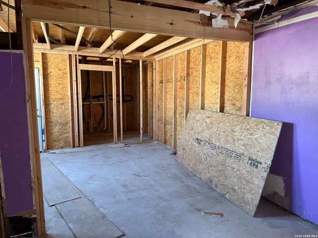 438 Cravens, San Antonio, TX 78223