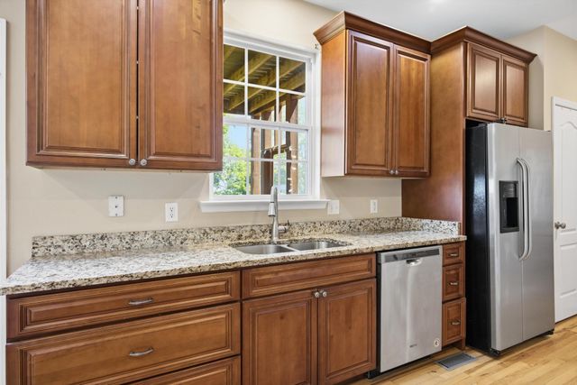 8455 Lexie Lane, Ooltewah, TN 37363
