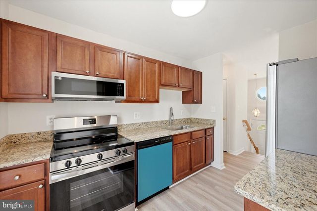 224 FORD CIR, Inwood, WV 25428
