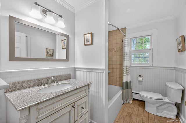 5 Longview Court, Huntington, NY 11743