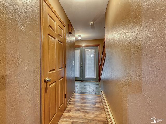 1902 S Raisinville Road, Raisinville Twp, MI 48161