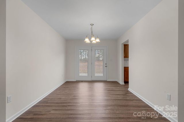 3723 Franklin Court, Newton, NC 28658