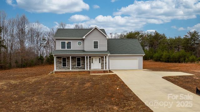 3723 Franklin Court, Newton, NC 28658