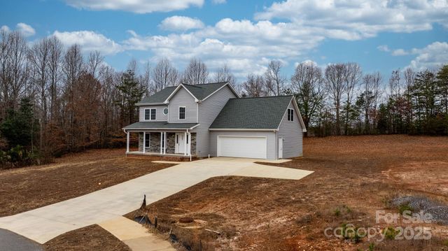 3723 Franklin Court, Newton, NC 28658