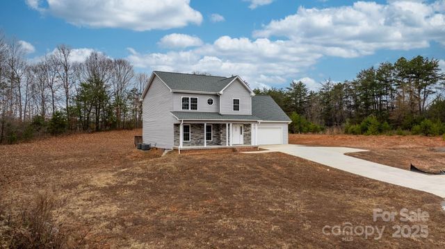 3723 Franklin Court, Newton, NC 28658