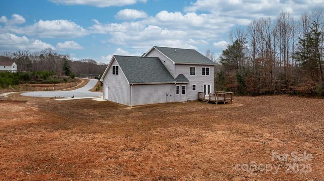 3723 Franklin Court, Newton, NC 28658