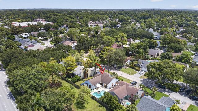 537 Goldenwood Way, Wellington, FL 33414