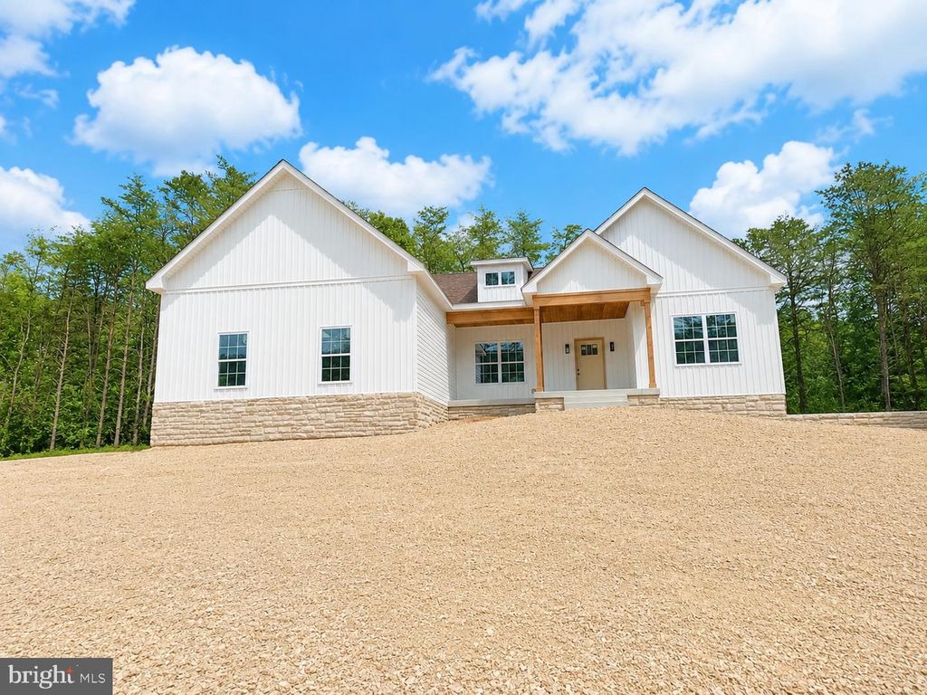 LOT 2 SPRUCE LN, Berkeley Springs, WV 25411