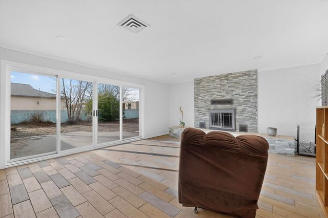 1324 Dona Avenue, Grants, NM 87020