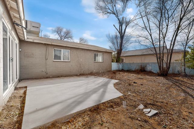 1324 Dona Avenue, Grants, NM 87020