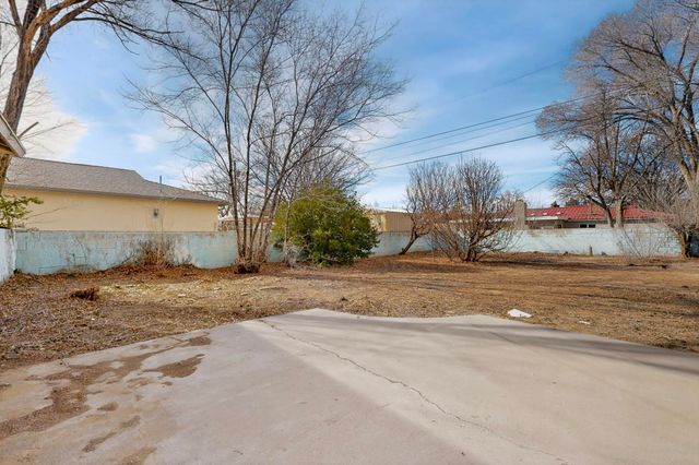 1324 Dona Avenue, Grants, NM 87020