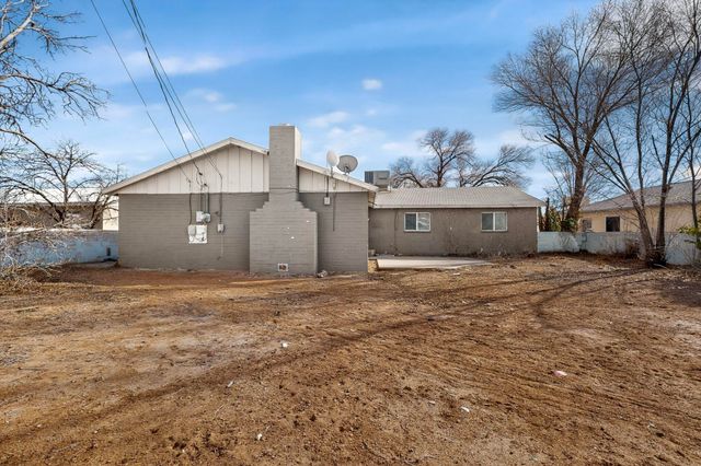 1324 Dona Avenue, Grants, NM 87020