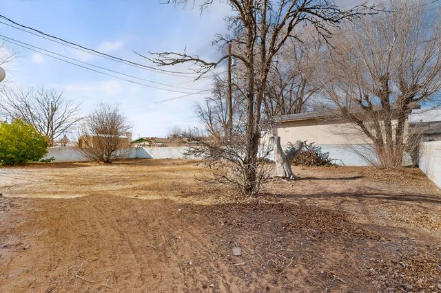 1324 Dona Avenue, Grants, NM 87020