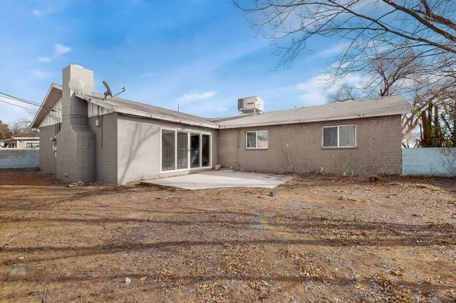 1324 Dona Avenue, Grants, NM 87020