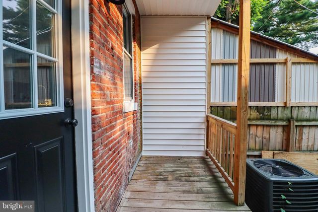 2152 PENN ST, Harrisburg, PA 17110