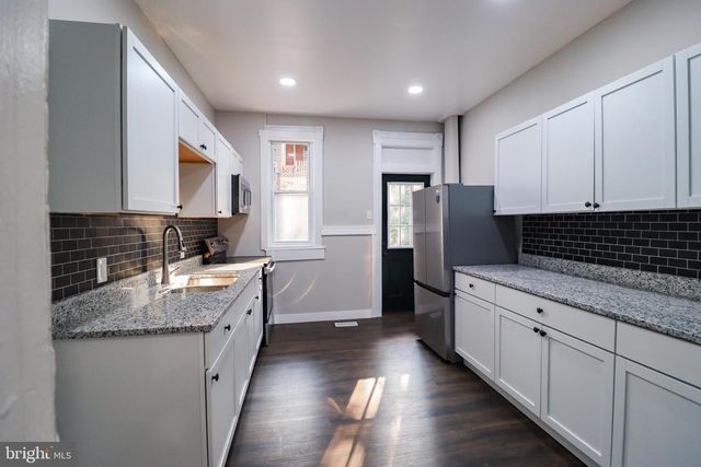2152 PENN ST, Harrisburg, PA 17110