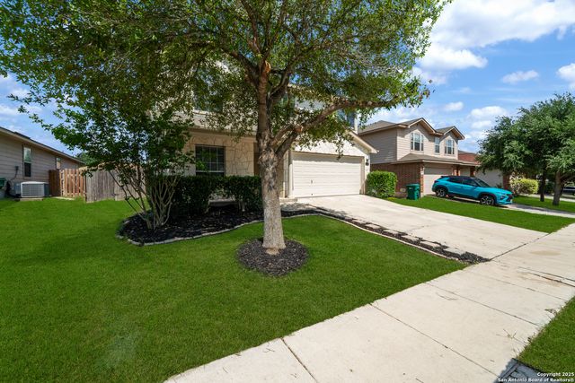 423 REBA, Converse, TX 78109