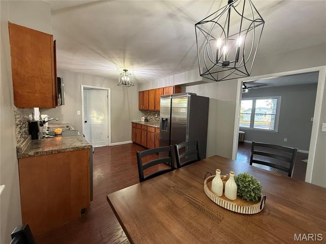 1141 Warren Street, Jerseyville, IL 62052