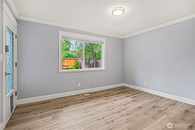 1217 150th Avenue SE, Bellevue, WA 98007