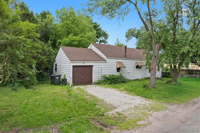 608 N 4th Street, Dupo, IL 62239
