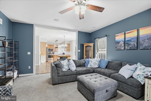 44 SILVER DR, Elizabethtown, PA 17022