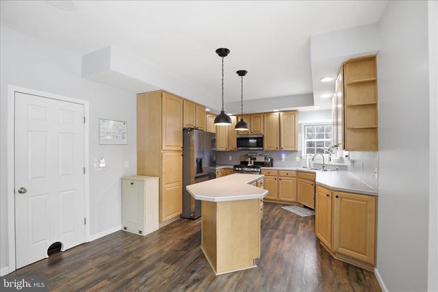 44 SILVER DR, Elizabethtown, PA 17022