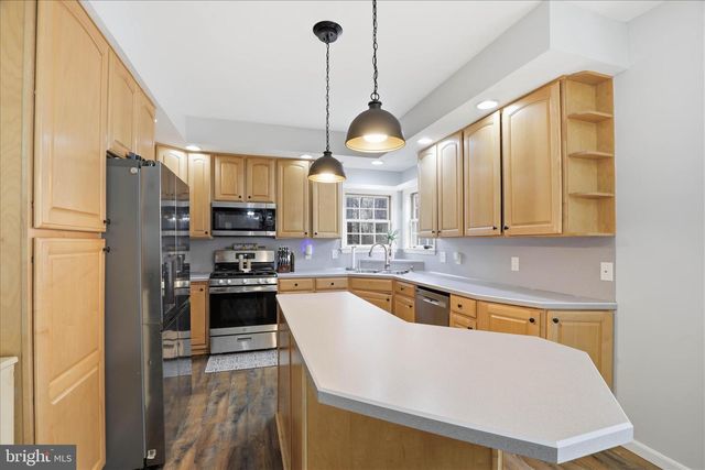 44 SILVER DR, Elizabethtown, PA 17022