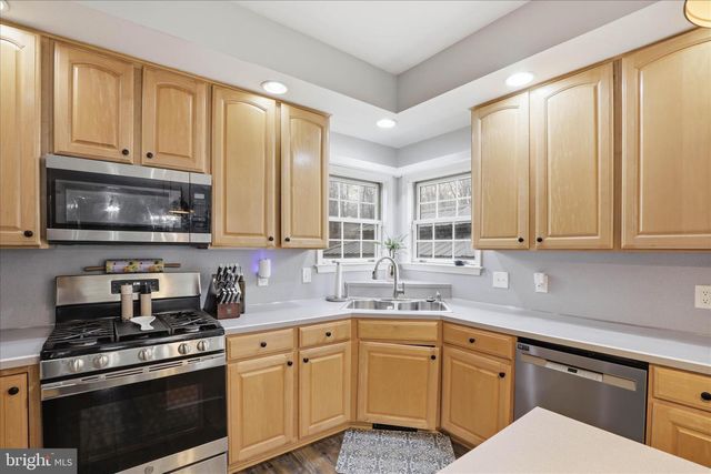 44 SILVER DR, Elizabethtown, PA 17022