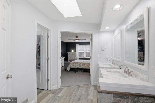 44 SILVER DR, Elizabethtown, PA 17022