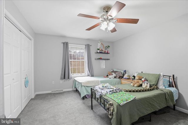 44 SILVER DR, Elizabethtown, PA 17022