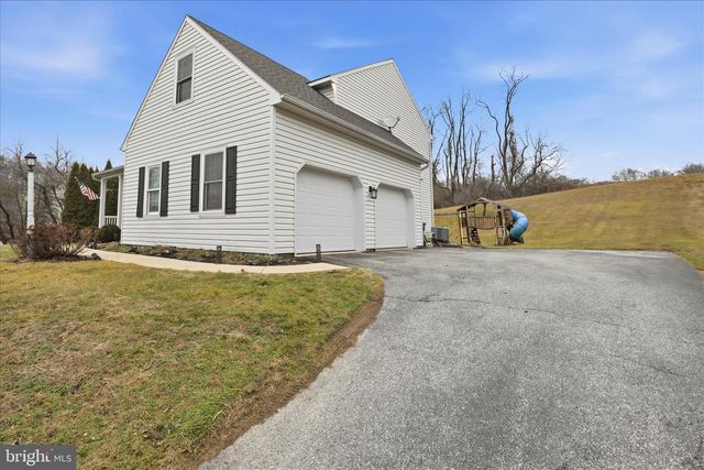 44 SILVER DR, Elizabethtown, PA 17022
