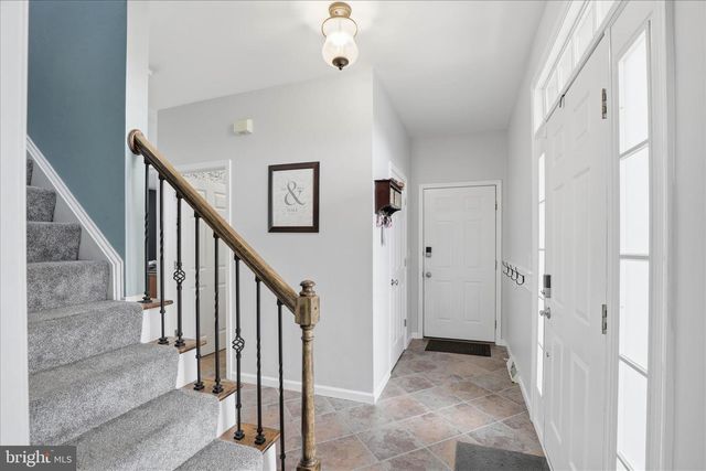 44 SILVER DR, Elizabethtown, PA 17022