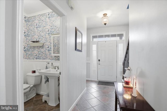 44 SILVER DR, Elizabethtown, PA 17022