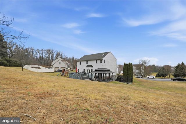 44 SILVER DR, Elizabethtown, PA 17022