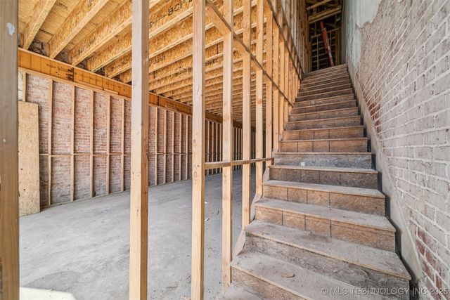 210 N Main Street, Sand Springs, OK 74063