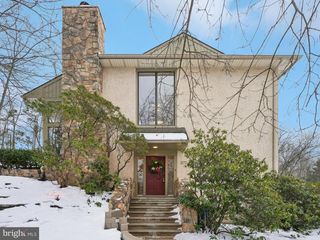 377 LYNETREE DR #5-A, West Chester, PA 19380