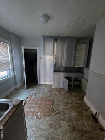 2691 Pasadena Street, Detroit, MI 48238