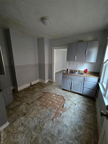 2691 Pasadena Street, Detroit, MI 48238