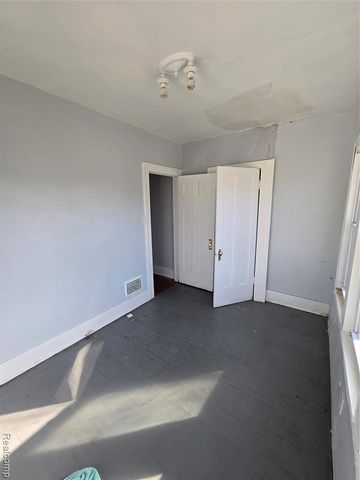 2691 Pasadena Street, Detroit, MI 48238