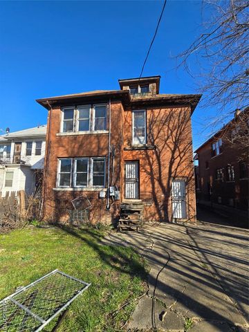 2691 Pasadena Street, Detroit, MI 48238
