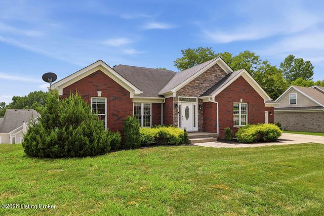 9015 Pinnacle Place Dr, Louisville, KY 40272