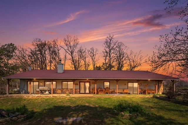 557 Hagewood Lane, Theodosia, MO 65761