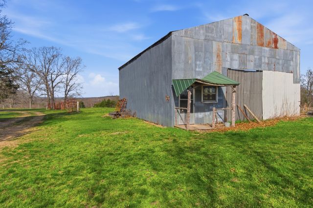 557 Hagewood Lane, Theodosia, MO 65761