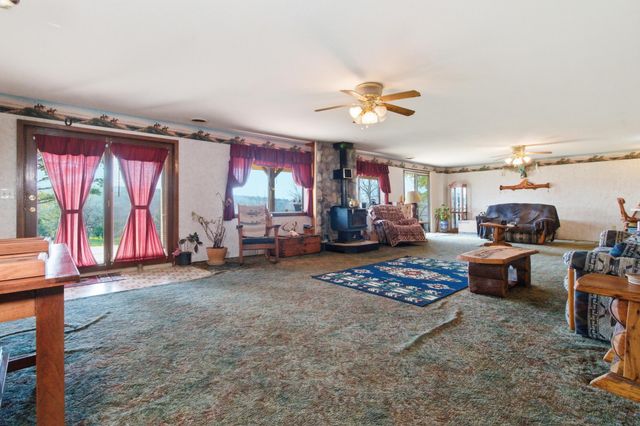 557 Hagewood Lane, Theodosia, MO 65761