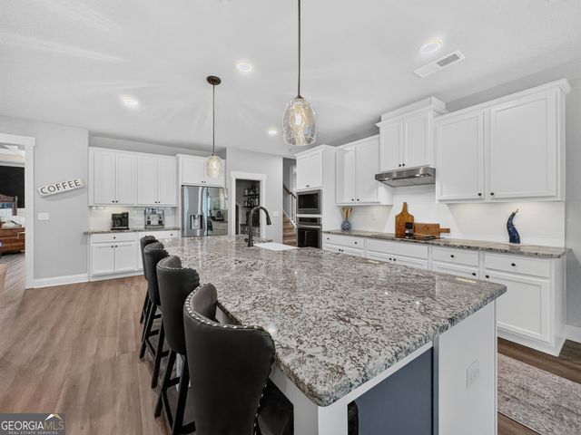 140 Linton Estates Avenue, Newnan, GA 30263