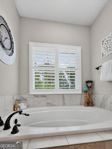 140 Linton Estates Avenue, Newnan, GA 30263