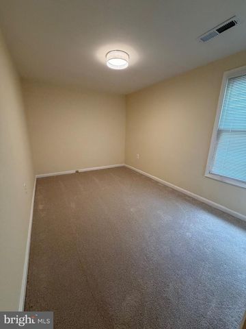 1012 QUEEN ST, Alexandria, VA 22314