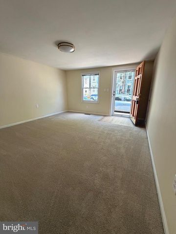 1012 QUEEN ST, Alexandria, VA 22314