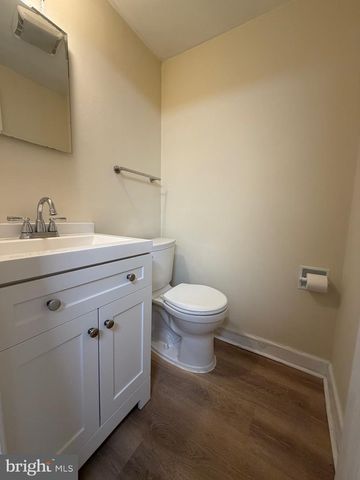 1012 QUEEN ST, Alexandria, VA 22314